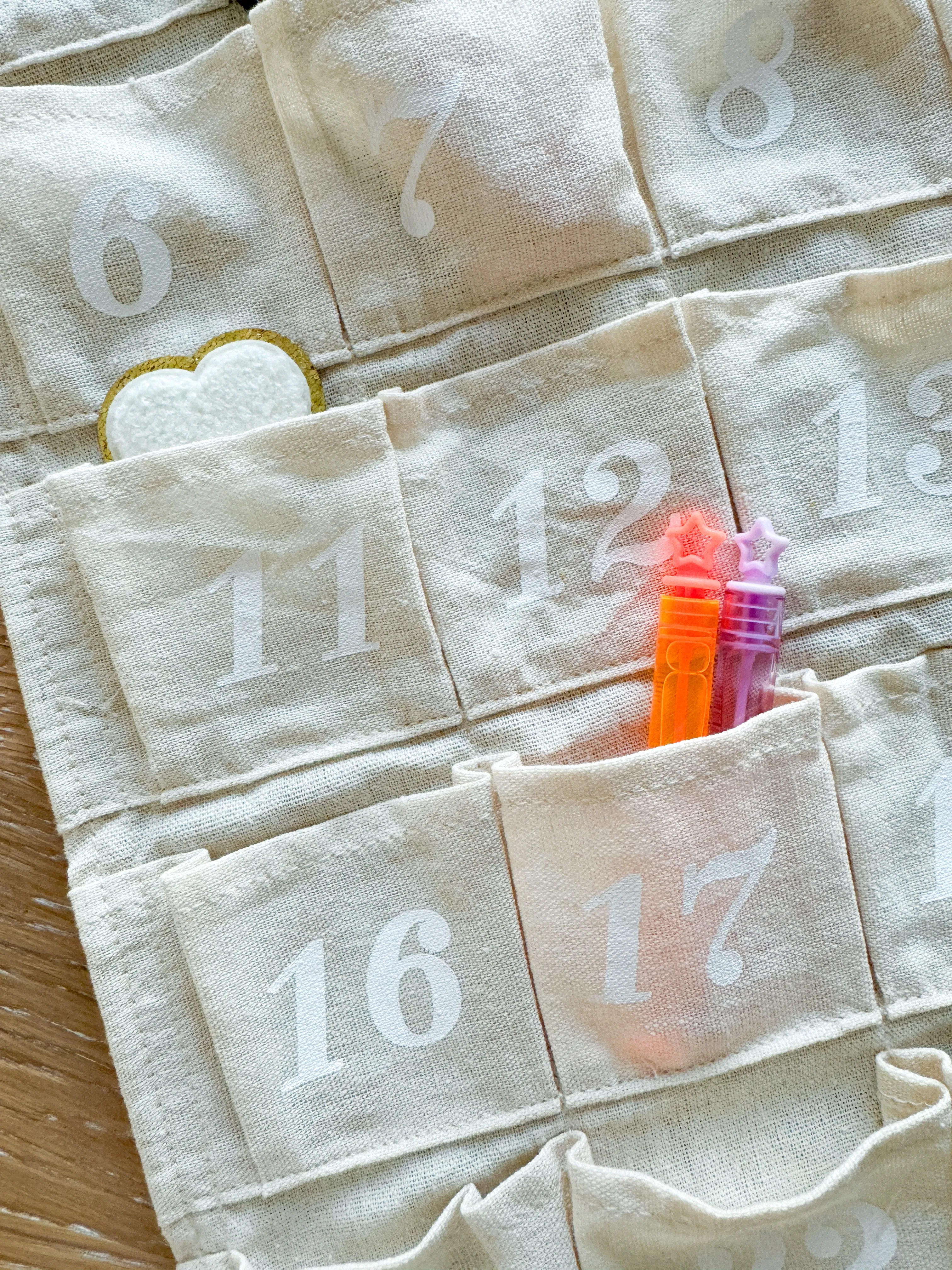 25-Pocket Advent Calendar