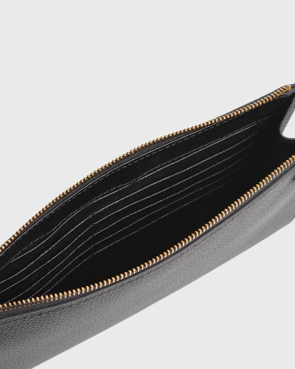 Aimee Wristlet Clutch - TLPC0411LN3NH4