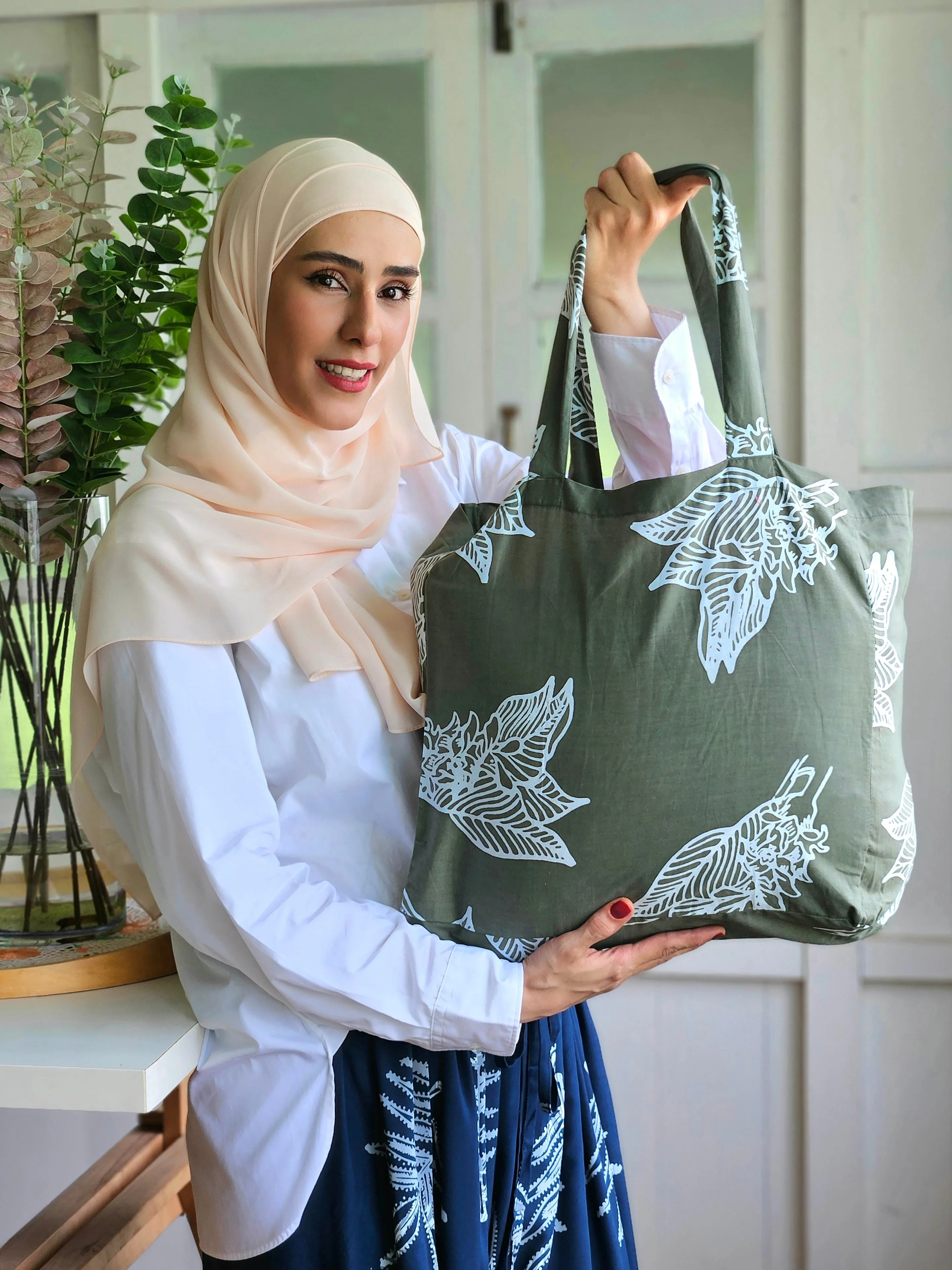 BATIK TOTE BAG - KUNYIT
