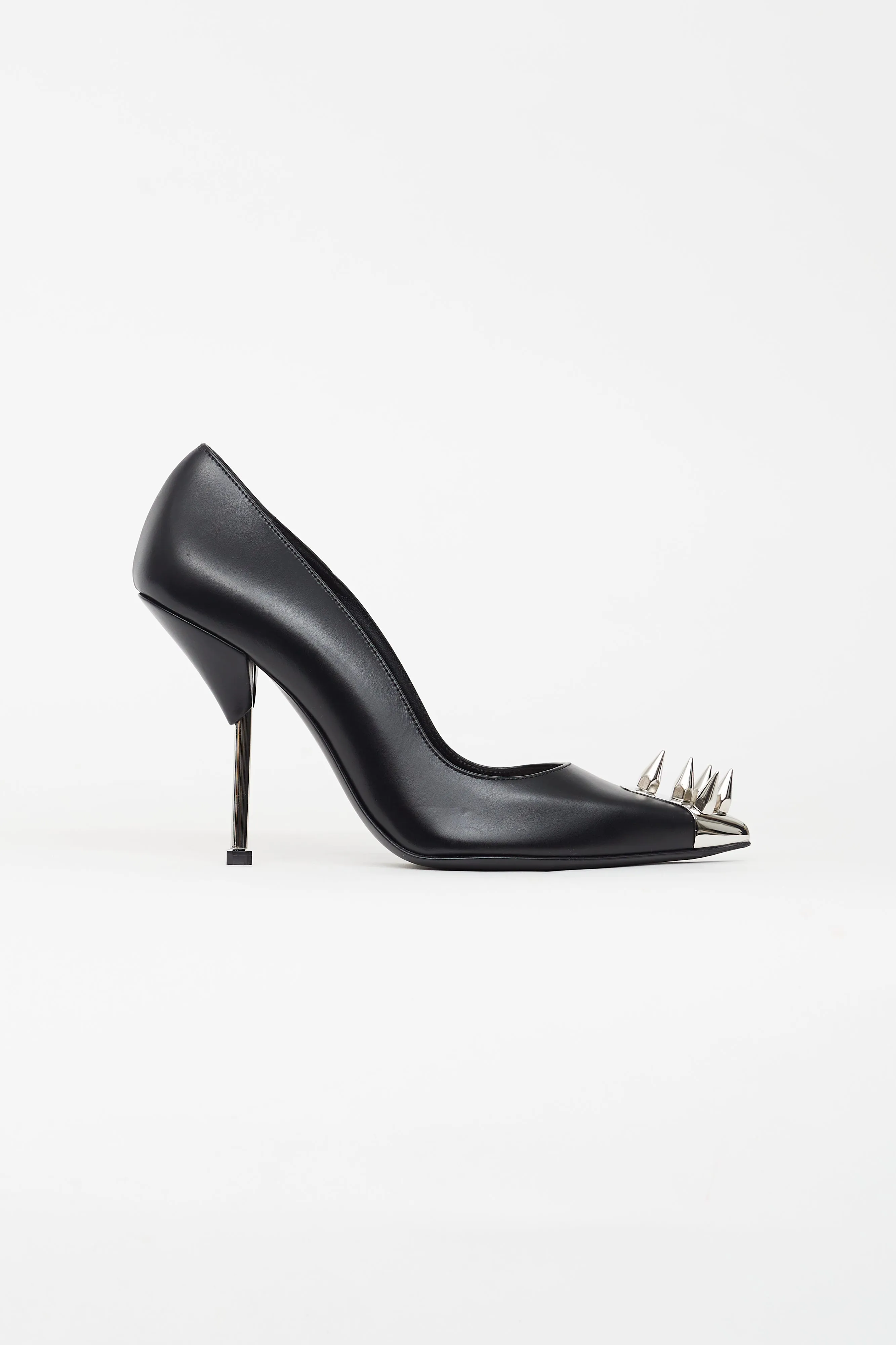 Black Leather Stud Punk Pump