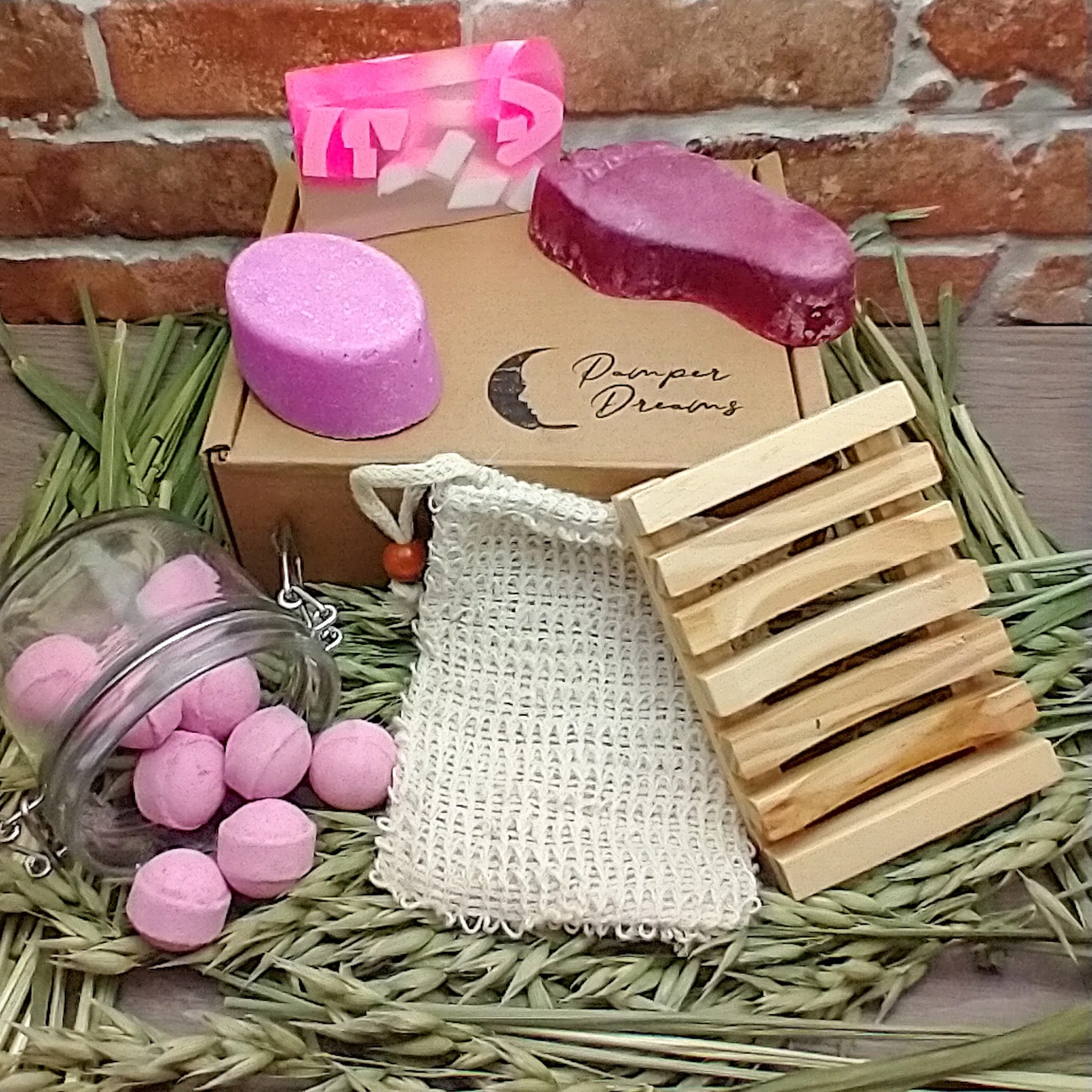 Candyman Eco-Friendly Pamper Gift Box