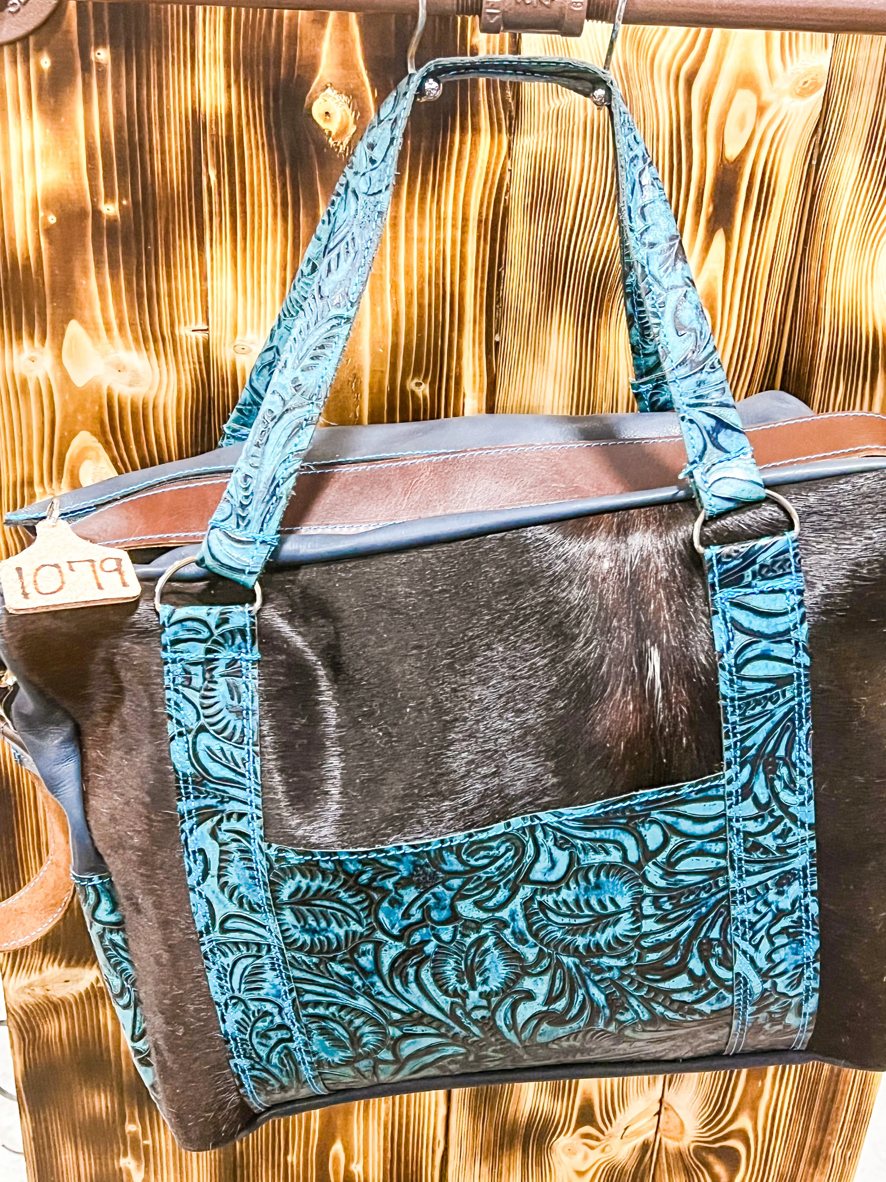 Casanova 1079 Turquoise Tooled