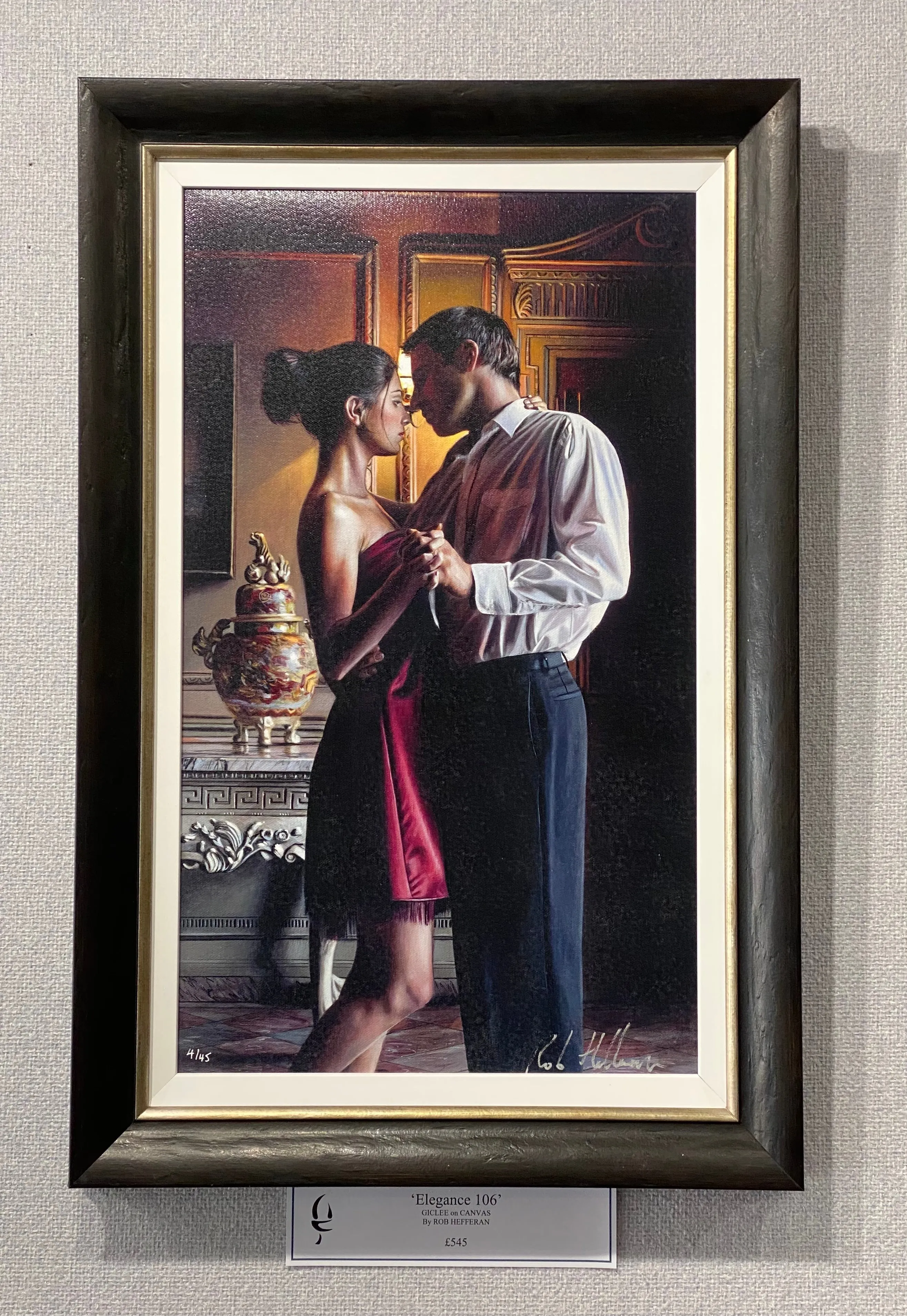 Elegance 106 Canvas by Rob Hefferan