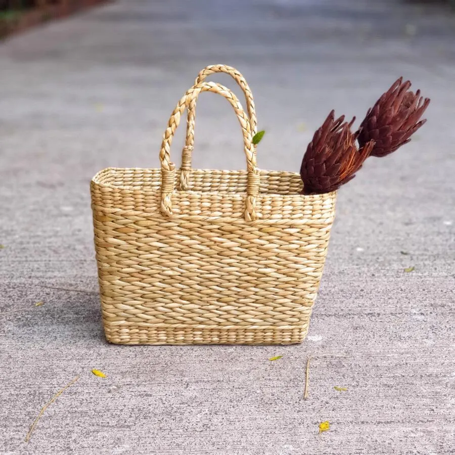 Elegant Natural Straw Bag - Big