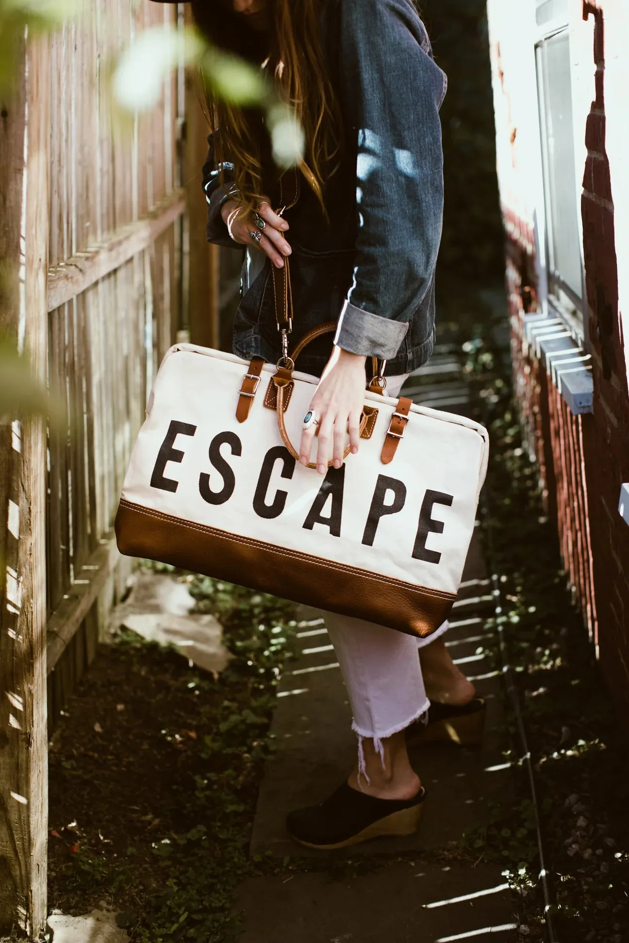 ESCAPE | TRAVEL HOLDALL BAG