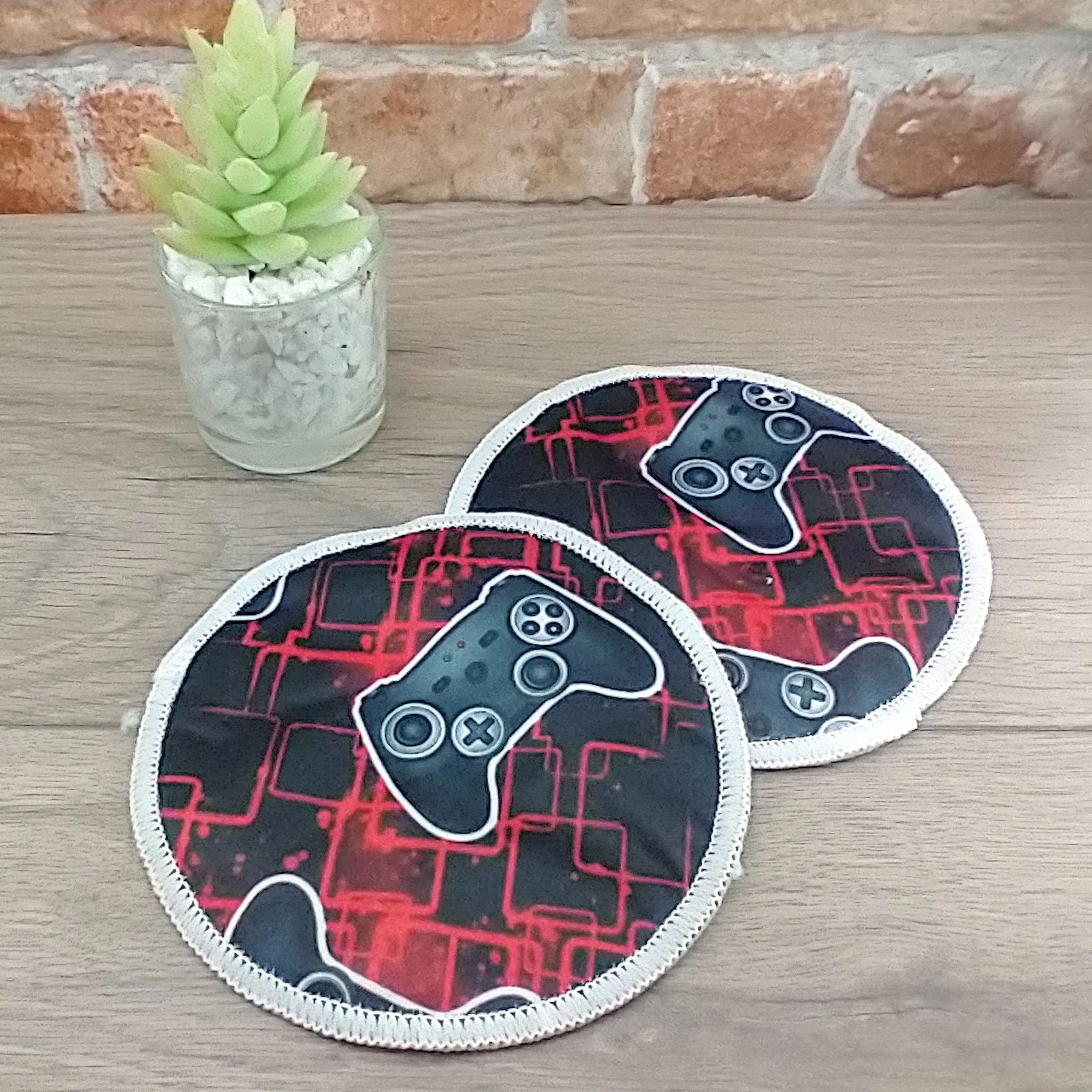Reusable Bamboo Cotton Nursing Pad Set - Gamer Red