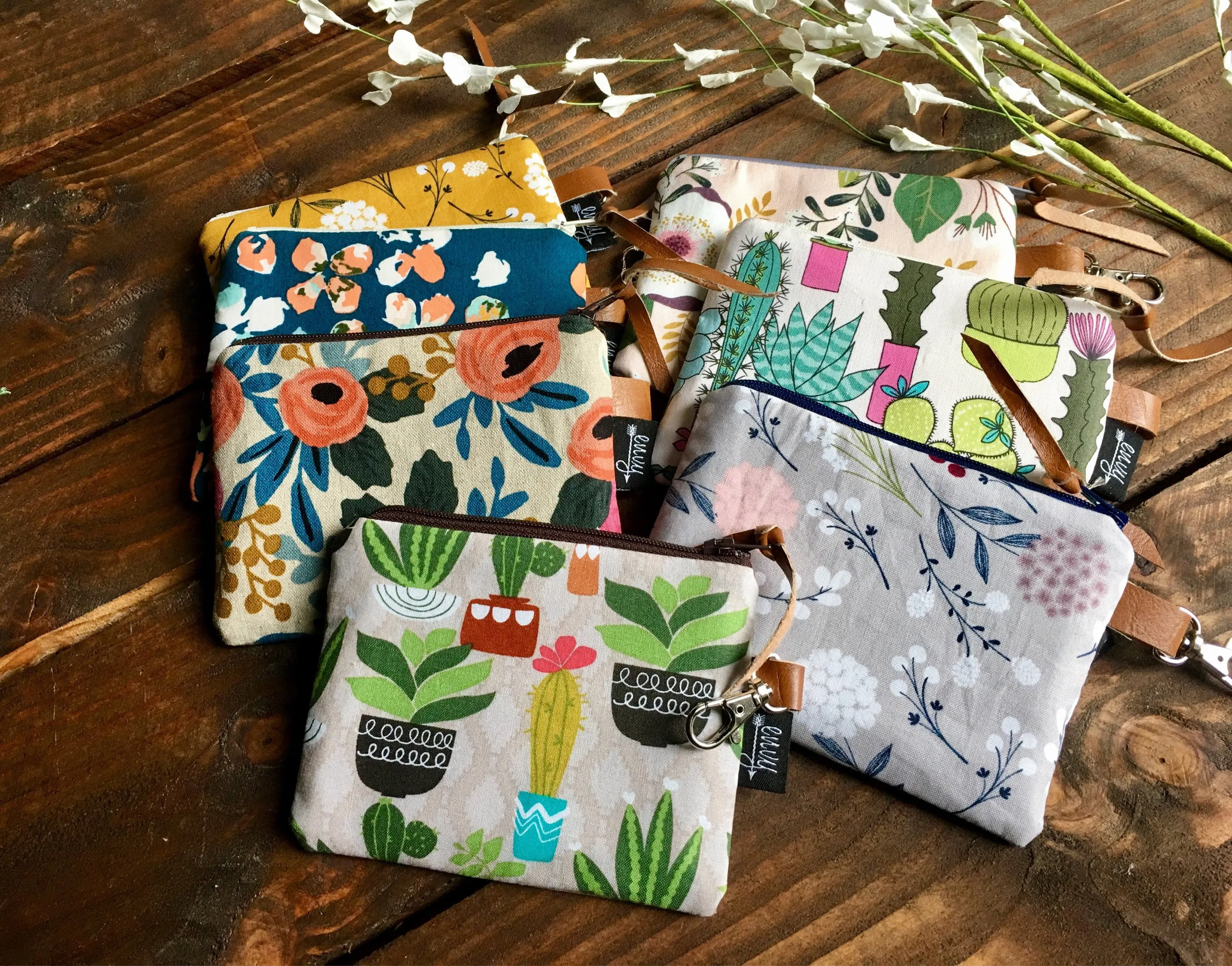 SALE - Cactus and Succulents with Vegan Leather and Key Clip - Zippered Clutch /  Coin Pouch / Change Purse