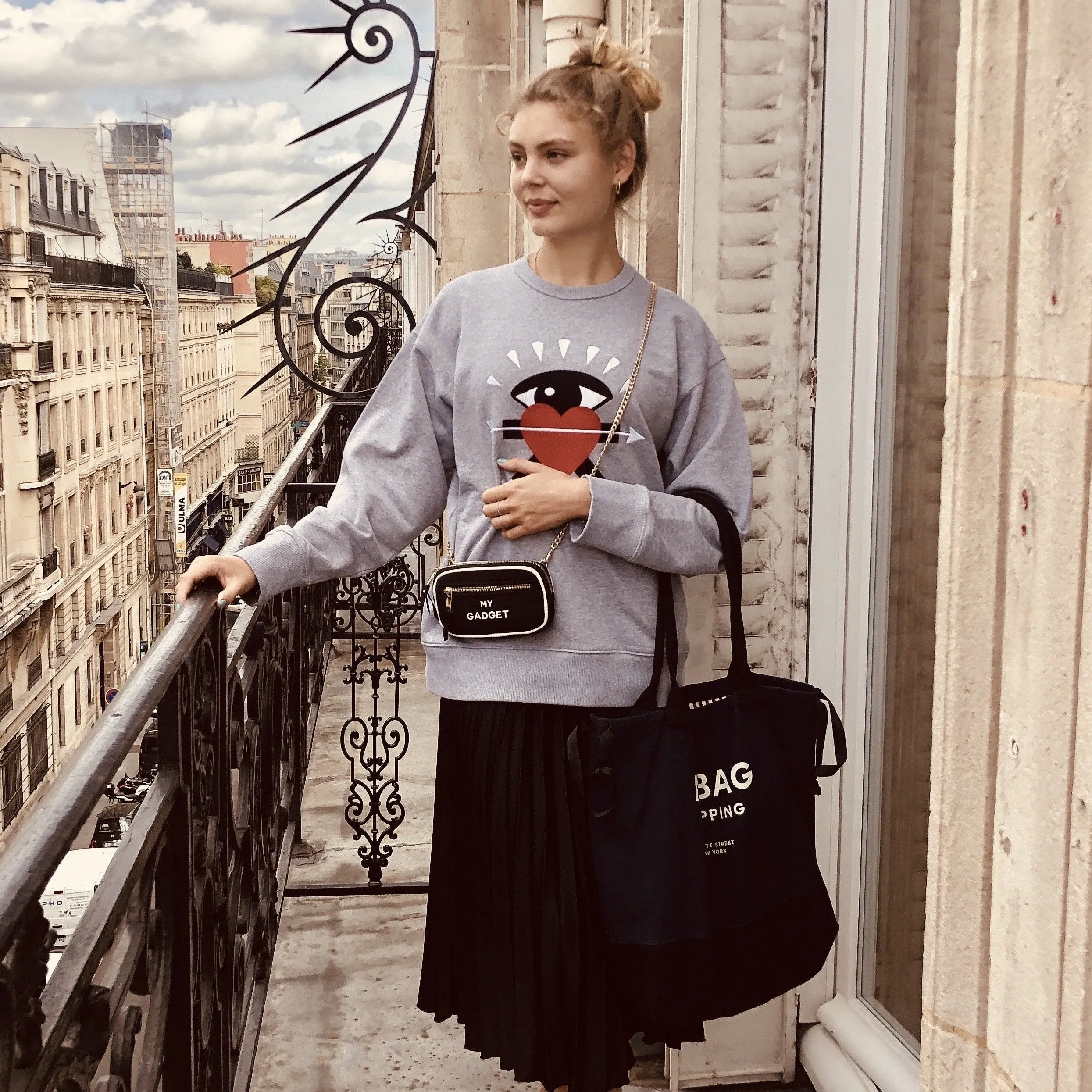 World Traveler Tote Bag, Navy - Beige Print